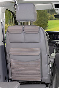 UTILITY avec MULTIBOX Maxi pour les sièges de la cabine conducteur California Beach T6.1 VW, design T6.1 VW « Mixed Dots / Palladium Cuir » 