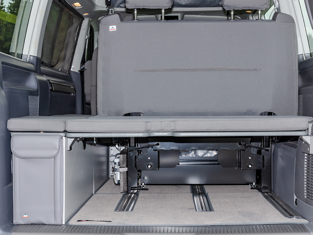 Set Sitzbezüge Superior - Schwarz/Blau - kompatibel für Volkswagen Multivan  T6.1 (01/20>)