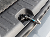 AIR-SAFE für VW Caddy und VW T6.1/T6/T5 ohne Heckklappen-Zuziehhilfe.