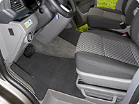 Velour carpet for cabin with step protection (left), VW T6.1 left-hand drive with snap fastener, design "Titanium Black