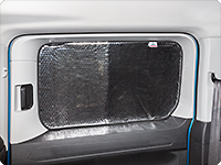 ISOLITE Inside pour la fenêtre de la porte coulissante droite pour Caddy 5 / Caddy California VW avec empattement long.